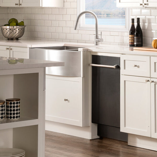 ZLINE 18 in. Compact Top Control Dishwasher with Black Matte Panel and Traditional Handle, 52dBa (DW-BLM-18) - Image 2