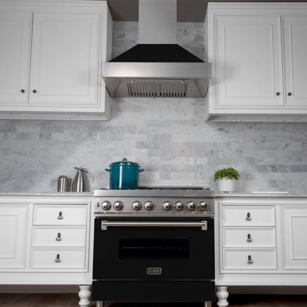 ZLINE Ducted Fingerprint Resistant Stainless Steel Range Hood with Black Matte Shell (8654BLM) - Image 5