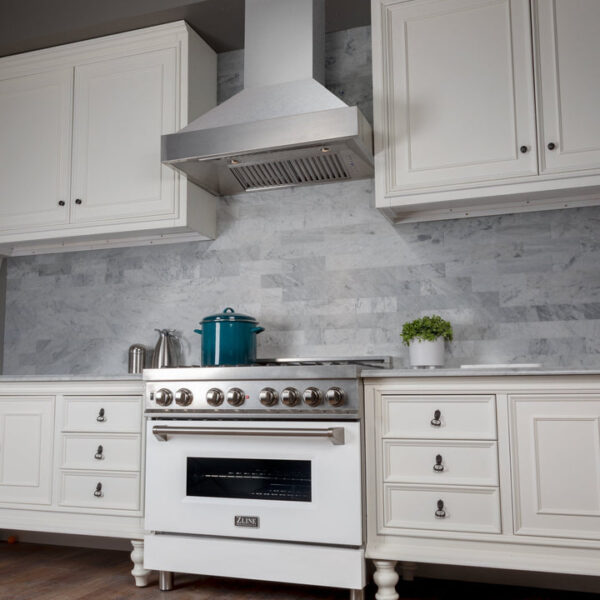 ZLINE Fingerprint Resistant Stainless Steel Range Hood (8654SN) - Image 9