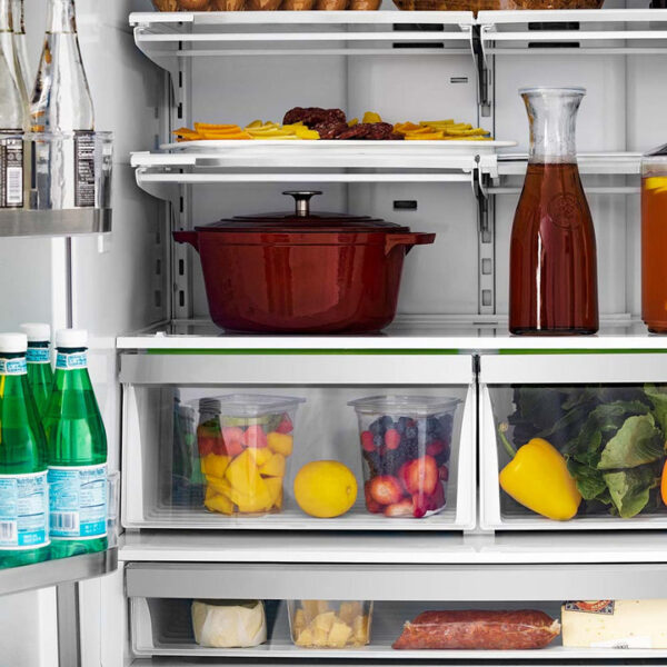 ZLINE 36 in. Autograph Edition 22.5 cu. ft Freestanding French Door Refrigerator with Ice Maker in Fingerprint Resistant Stainless Steel with Matte Black Accents (RFMZ-36-MB) - Image 9