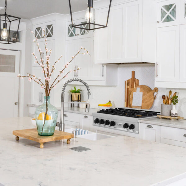 ZLINE Autograph Edition 36 in. Porcelain Rangetop with 6 Gas Burners in Stainless Steel with Matte Black Accents (RTZ-36-MB) - Image 10