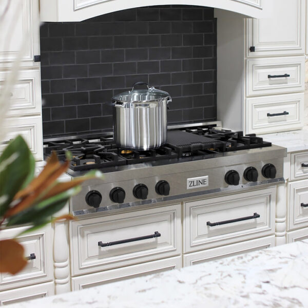ZLINE Autograph Edition 48 in. Porcelain Rangetop with 7 Gas Burners in DuraSnow Stainless Steel and Matte Black Accents (RTSZ-48-MB) - Image 8